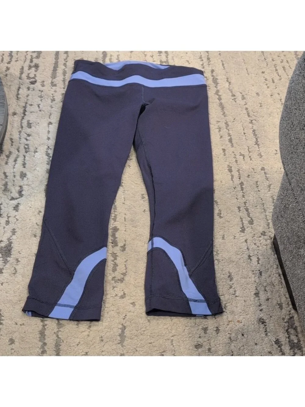 Lululemon Run: Inspire Crop II Cadet Blue / Lullaby